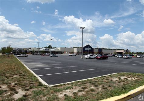 Lowes seaford - 4 days ago · Headquartered in North Carolina, Lowe's is a retail company in home improvement. It is operating a chain of more than 2000 stores in Canada and the US. As of 2018, the company had approximately 300,000 people with a revenue of more than $68.5 billion. Lowe's is the 2nd largest hardware chain in the US and all over the world, behind The Home Depot.
